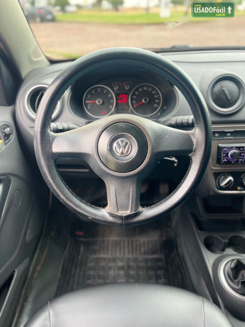 Volkswagen Voyage City 1.0 Mi Total Flex 2012/2013 — foto 8 de 11