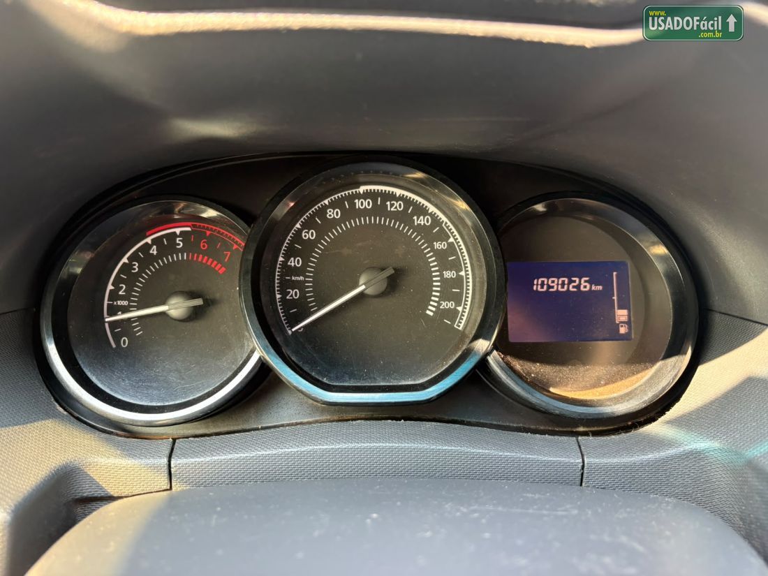 Renault Duster Oroch Dynamique 1.6 16V Mecânico Flex 2016/2017 — foto 12 de 12