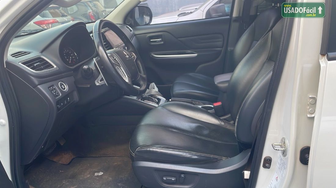 Mitsubishi L200 Triton Sport HPE-S CD 2.4 Automático Diesel 2021/2022 — foto 6 de 7
