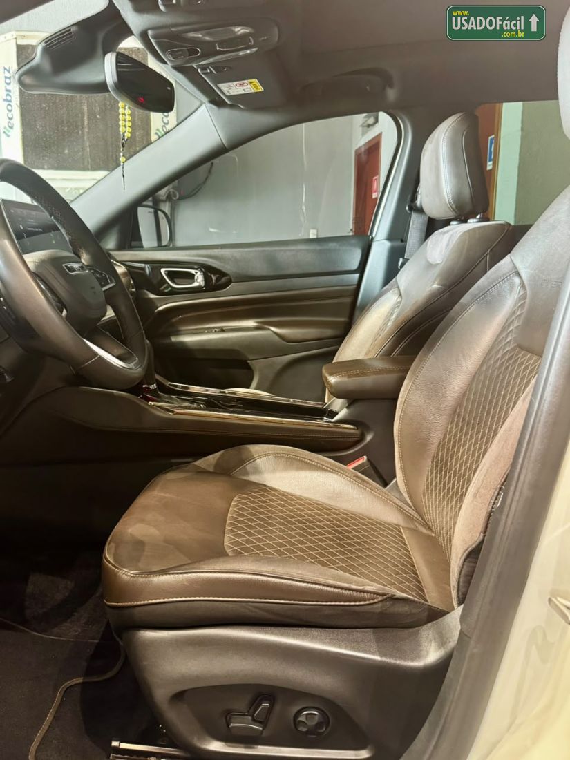 Jeep Commander Limited T270 1.3 Turbo Automático Flex 2022/2022 — foto 12 de 15