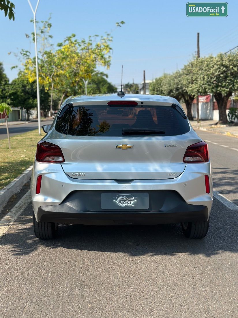 CHEVROLET/GM Onix Hatch LTZ 1.0 Turbo Automático Flex 2022/2023 — foto 6 de 10