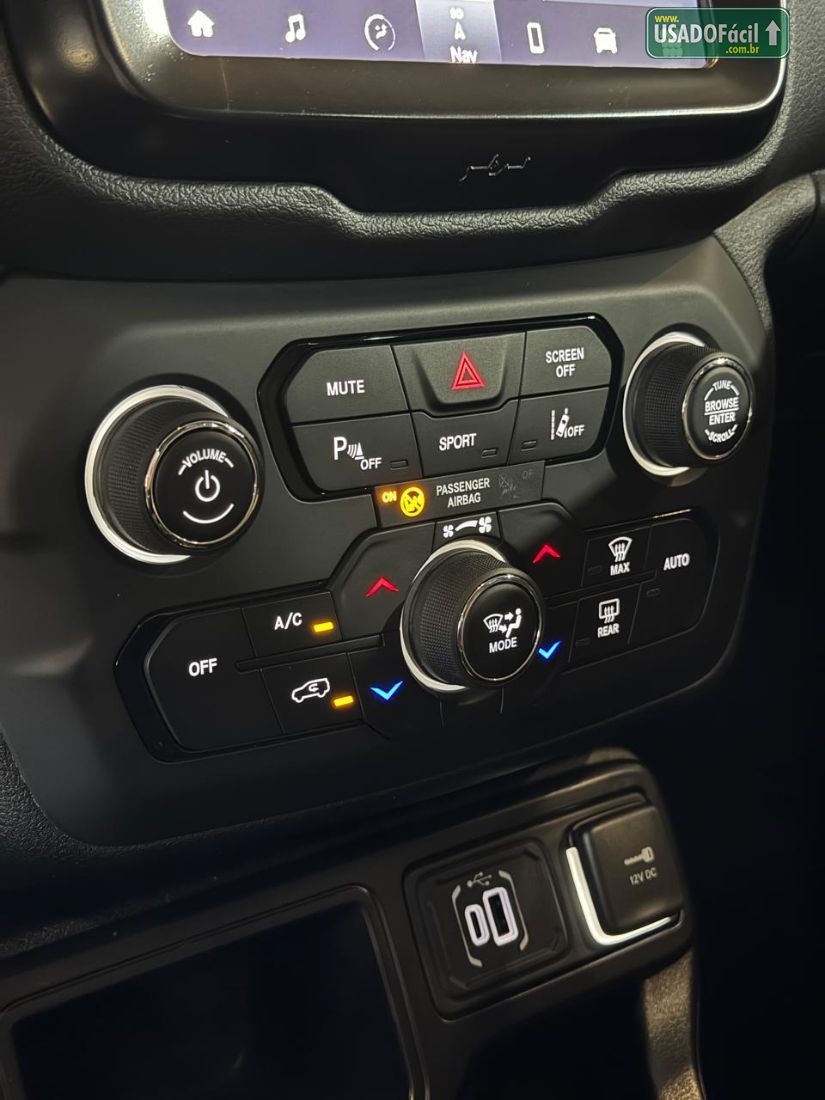 Jeep Renegade Longitude Night Eagle 1.3 Turbo Automático Flex 2024/2025 — foto 24 de 26