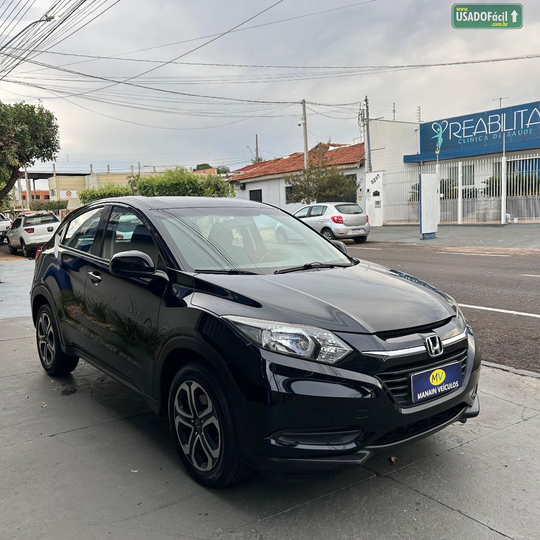 Honda HRV EX 1.8 Automático Flex 2016/2017 — foto 3 de 9