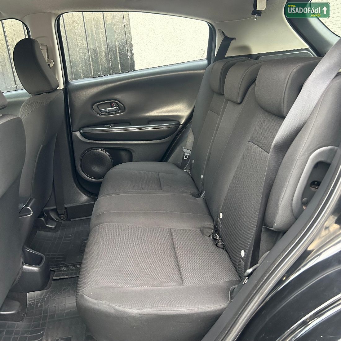 Honda HRV EX 1.8 Automático Flex 2016/2017 — foto 7 de 9
