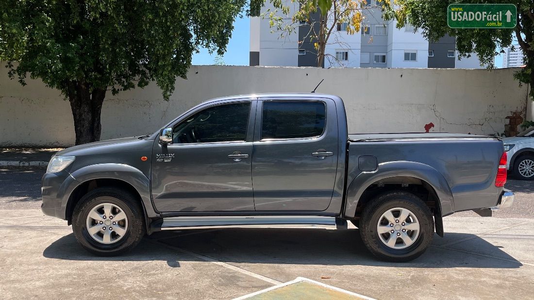 Toyota Hilux SR CD 2.7 4x2 16V Automático Flex 2014/2015 — foto 3 de 11