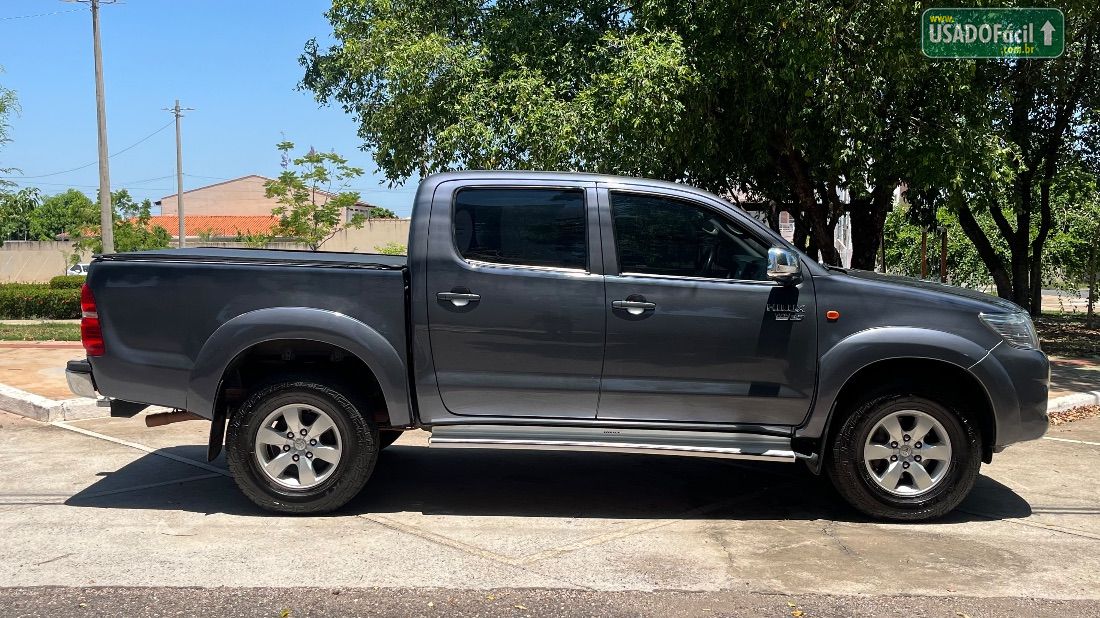 Toyota Hilux SR CD 2.7 4x2 16V Automático Flex 2014/2015 — foto 4 de 11