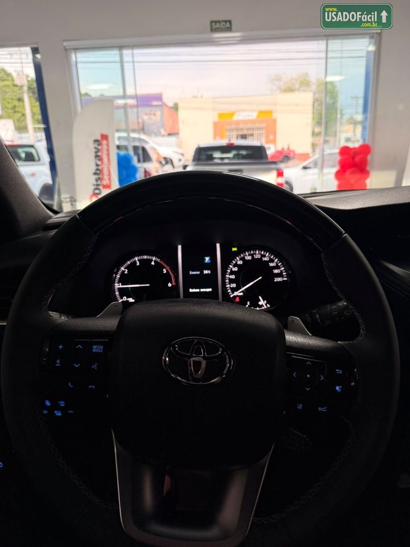 Toyota Hilux SW4 Diamond 2.8 4x4 Turbo Automático Diesel 2026/2026 — foto 6 de 12