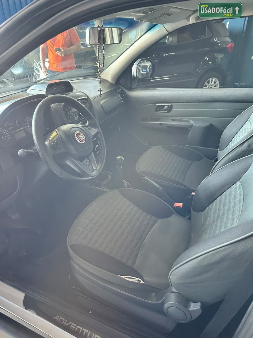 Fiat Strada Adventure Locker CE 1.8 Flex 2016/2016 — foto 7 de 8