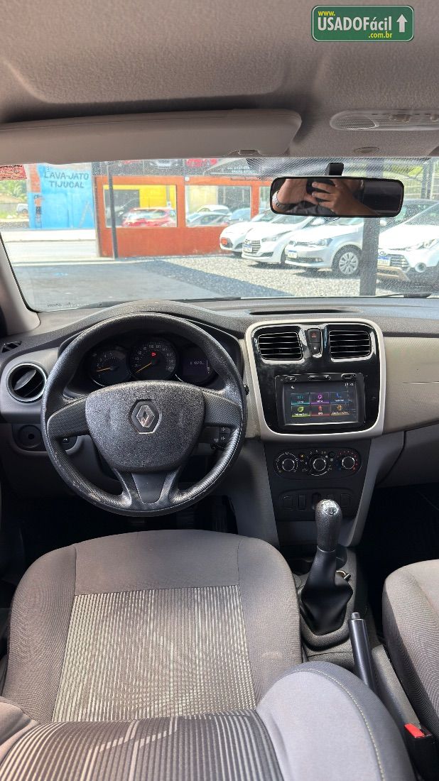 Renault Logan Expression 1.6 Hi-Flex 2016/2017 — foto 11 de 16