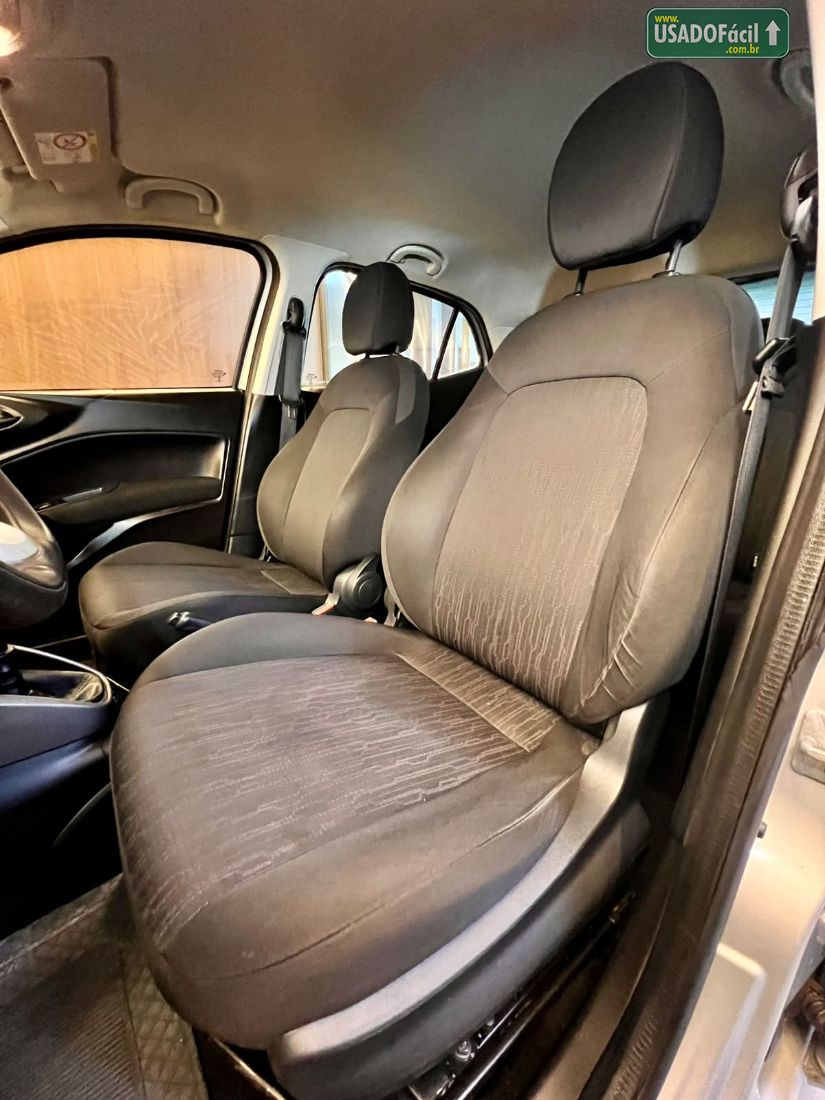 Fiat Argo Drive 1.0 Flex 2018/2019 — foto 10 de 11