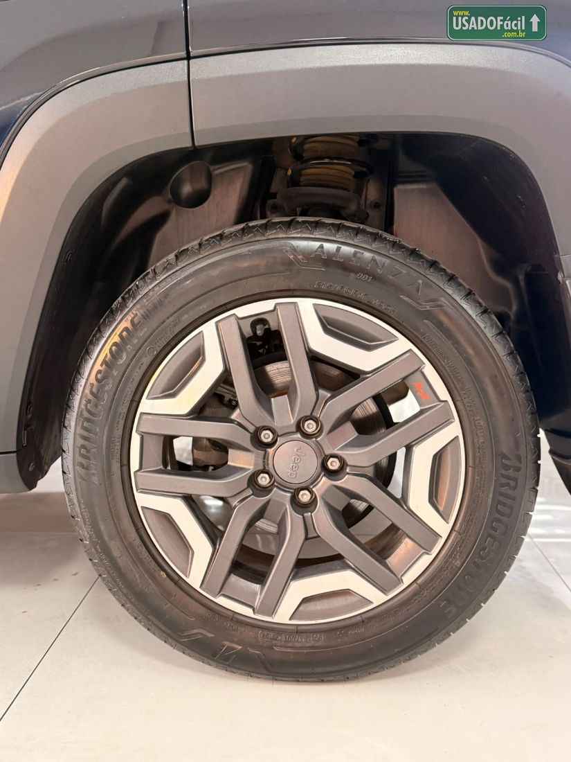 Jeep Renegade Altitude T270 1.3 Turbo Automático Flex 2025/2026 — foto 6 de 12