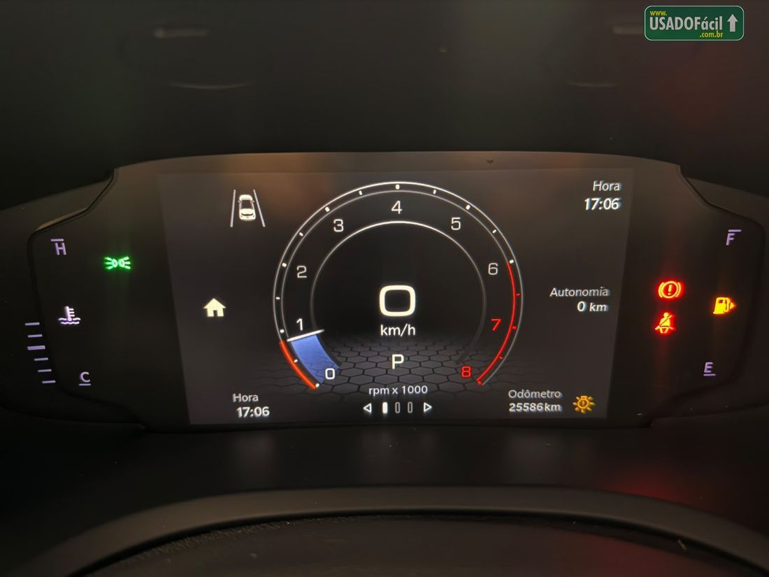 Jeep Renegade Altitude T270 1.3 Turbo Automático Flex 2025/2026 — foto 8 de 12