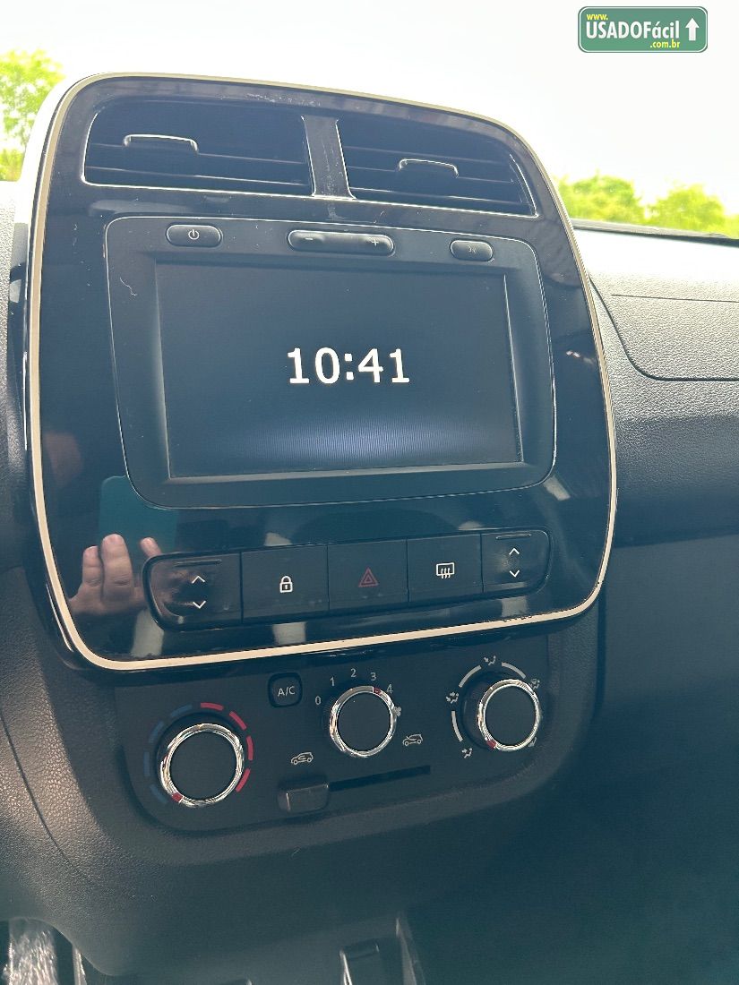 Renault Kwid Intense 1.0 Mecânico Flex 2021/2021 — foto 7 de 13