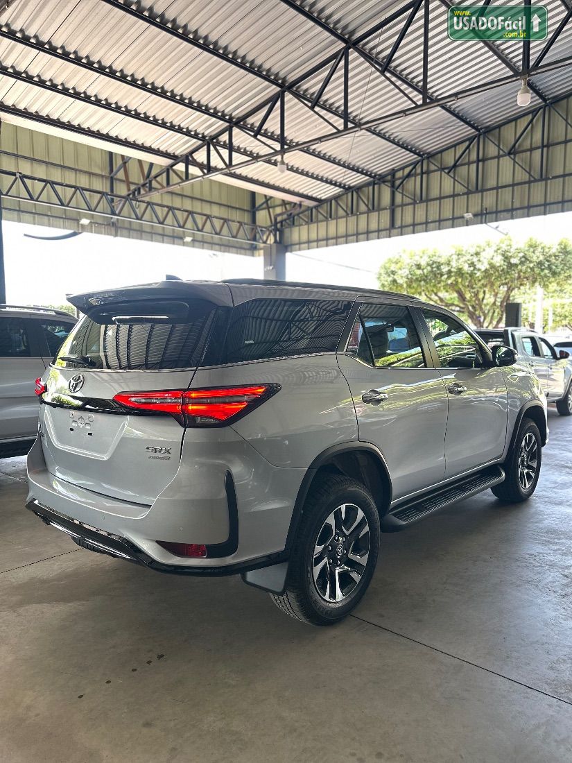 Toyota Hilux SW4 SRX Platinum 2.8 4x4 Turbo Automático Diesel 2026/2026 — foto 4 de 11