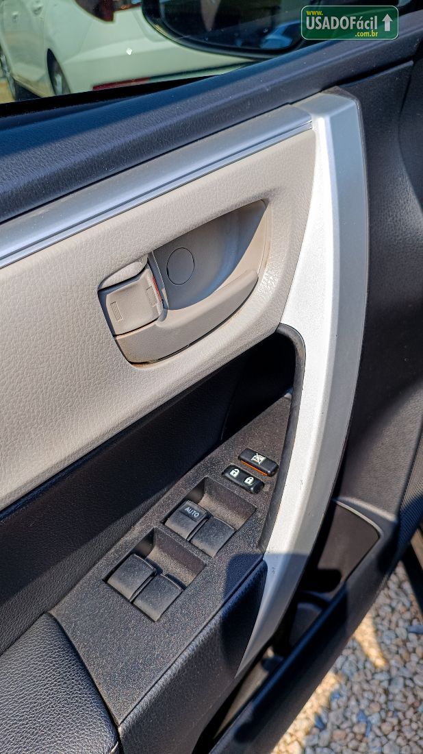 Toyota Corolla GLi Upper 1.8 Automático Flex 2017/2018 — foto 12 de 23