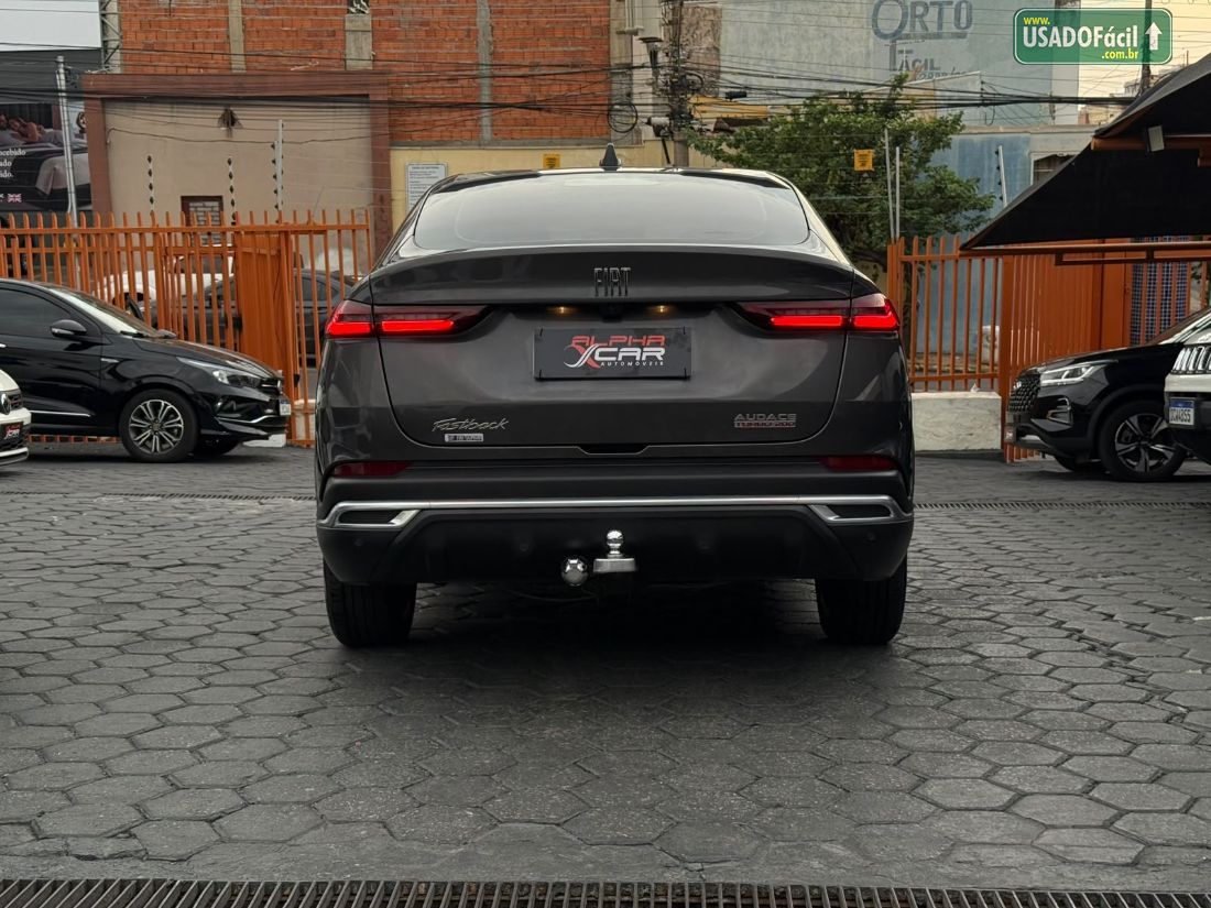 Fiat Fastback Audace 1.0 200 Turbo Automático 2023/2024 — foto 4 de 23