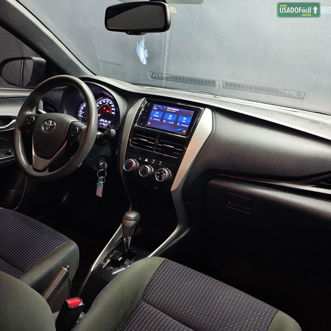 Toyota Yaris Hatch XL 1.3 Automático Flex 2019/2019 — foto 8 de 10