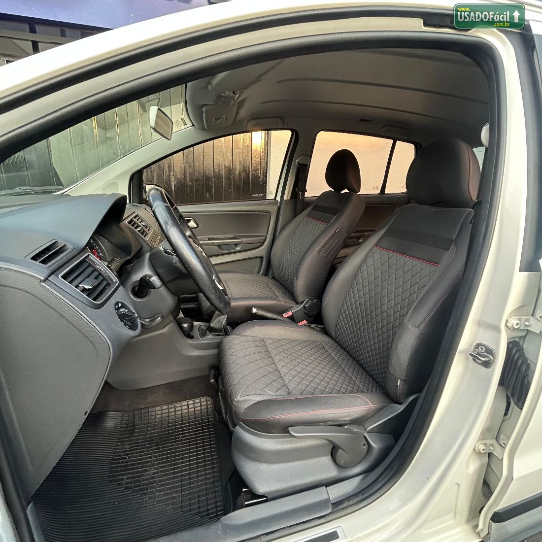 Volkswagen CrossFox 1.6 Total Flex 2016/2016 — foto 6 de 9
