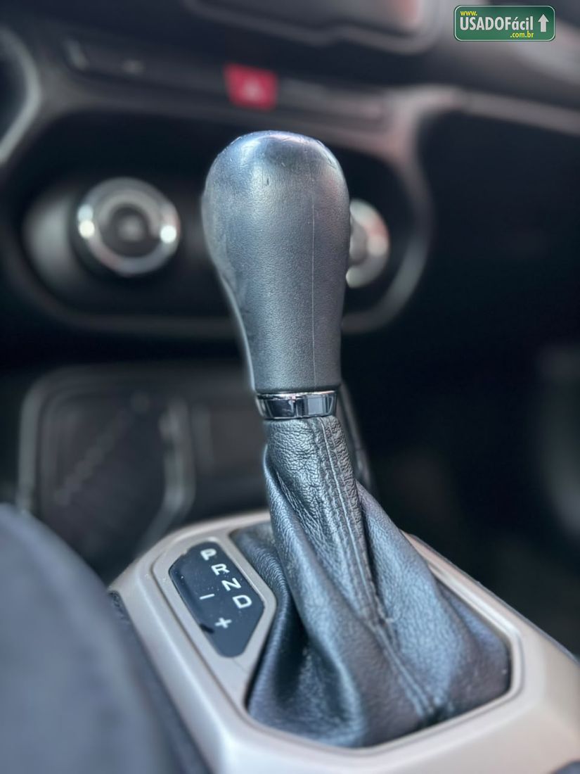 Jeep Renegade 1.8 4x2 Automático Flex 2018/2018 — foto 12 de 16