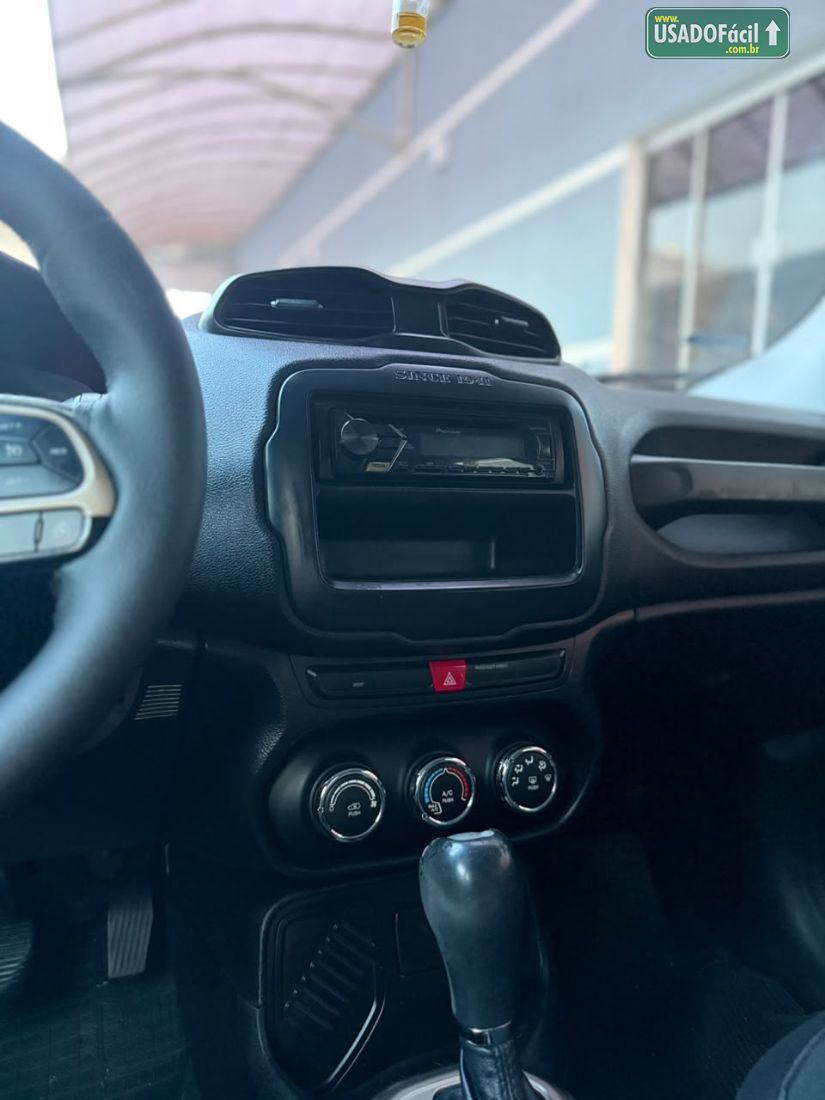 Jeep Renegade 1.8 4x2 Automático Flex 2018/2018 — foto 13 de 16