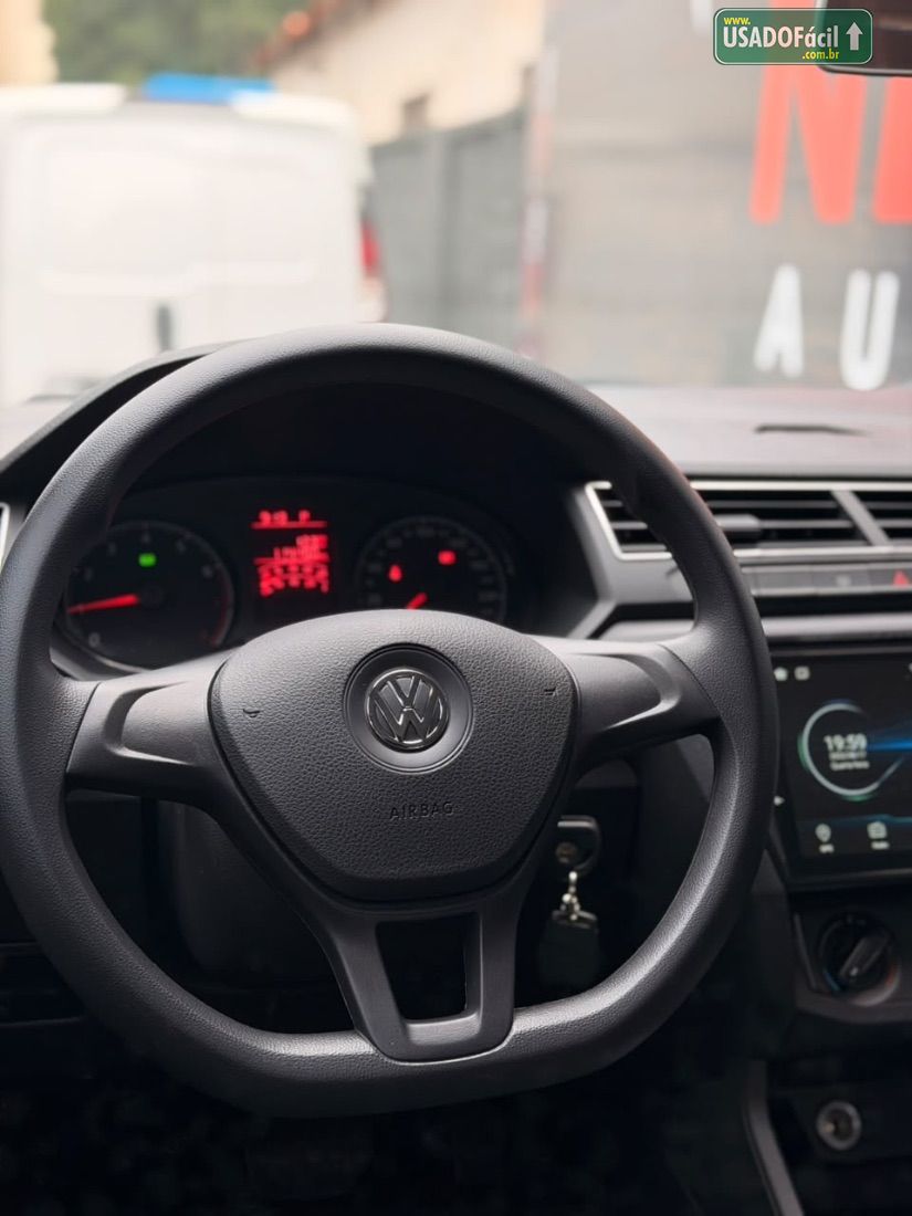 Volkswagen Voyage 1.6 MSi Automático Flex 2021/2022 — foto 14 de 20