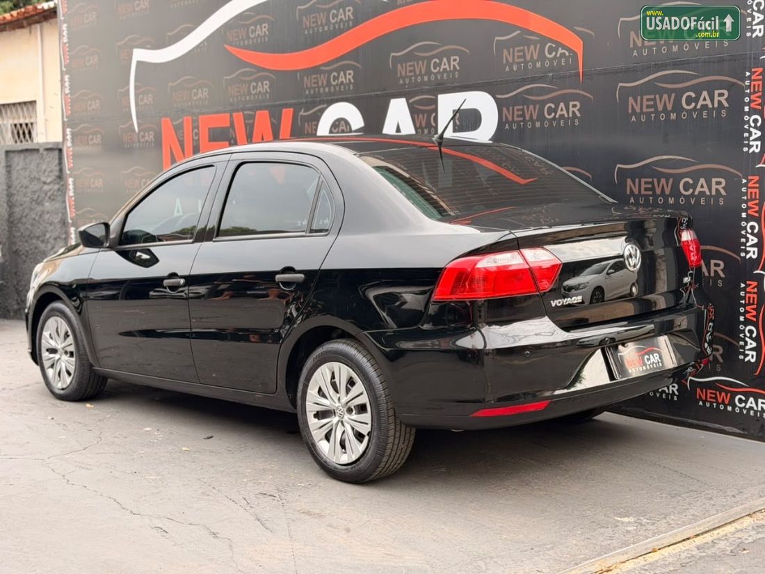 Volkswagen Voyage 1.6 MSi Automático Flex 2021/2022 — foto 7 de 20