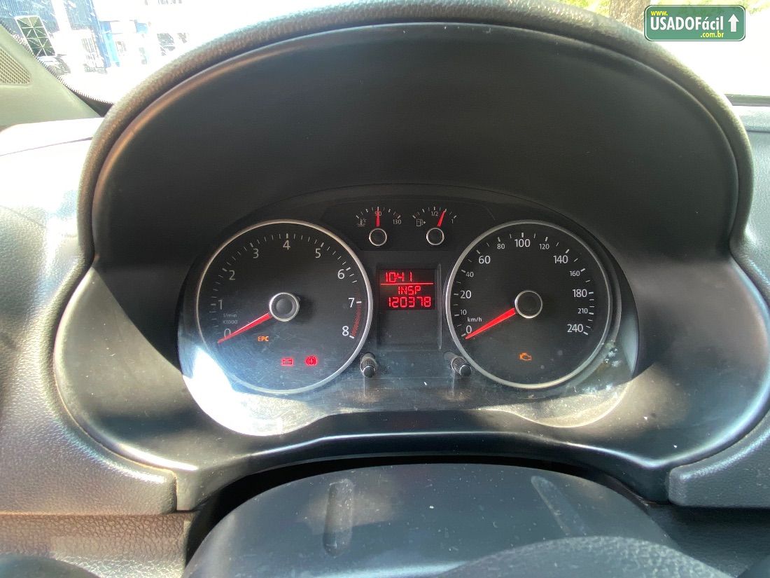 Volkswagen Voyage Trendline 1.6 Total Flex 2015/2016 — foto 13 de 13