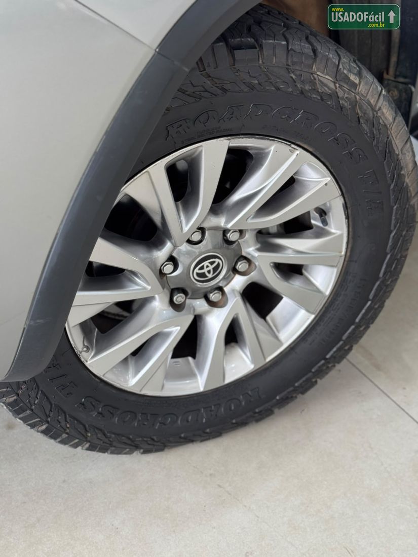 Toyota Hilux SW4 SRX 2.8 4x4 TDI Automático Diesel 2022/2022 — foto 3 de 14