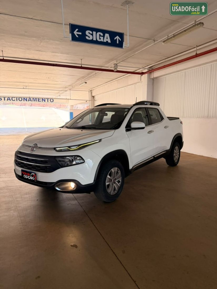 Fiat Toro Freedom 1.8 Automático Flex