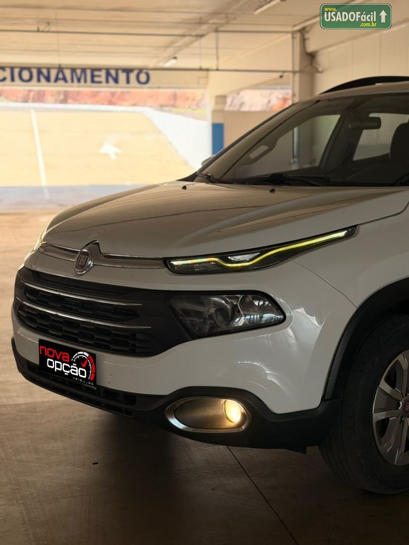 Fiat Toro Freedom 1.8 Automático Flex 2019/2019 — foto 9 de 17