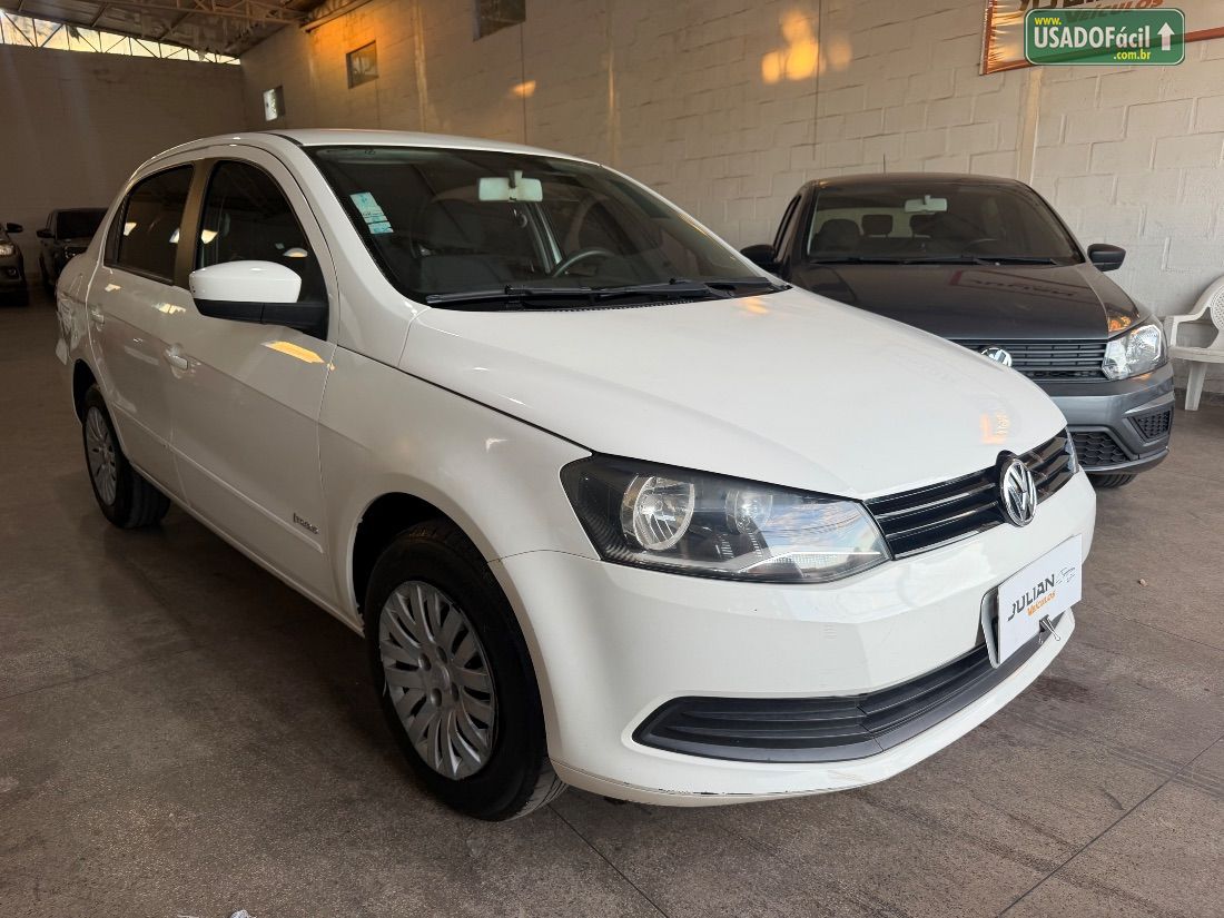 Volkswagen Voyage City 1.0 Mi Total Flex 2013/2014 — foto 2 de 10