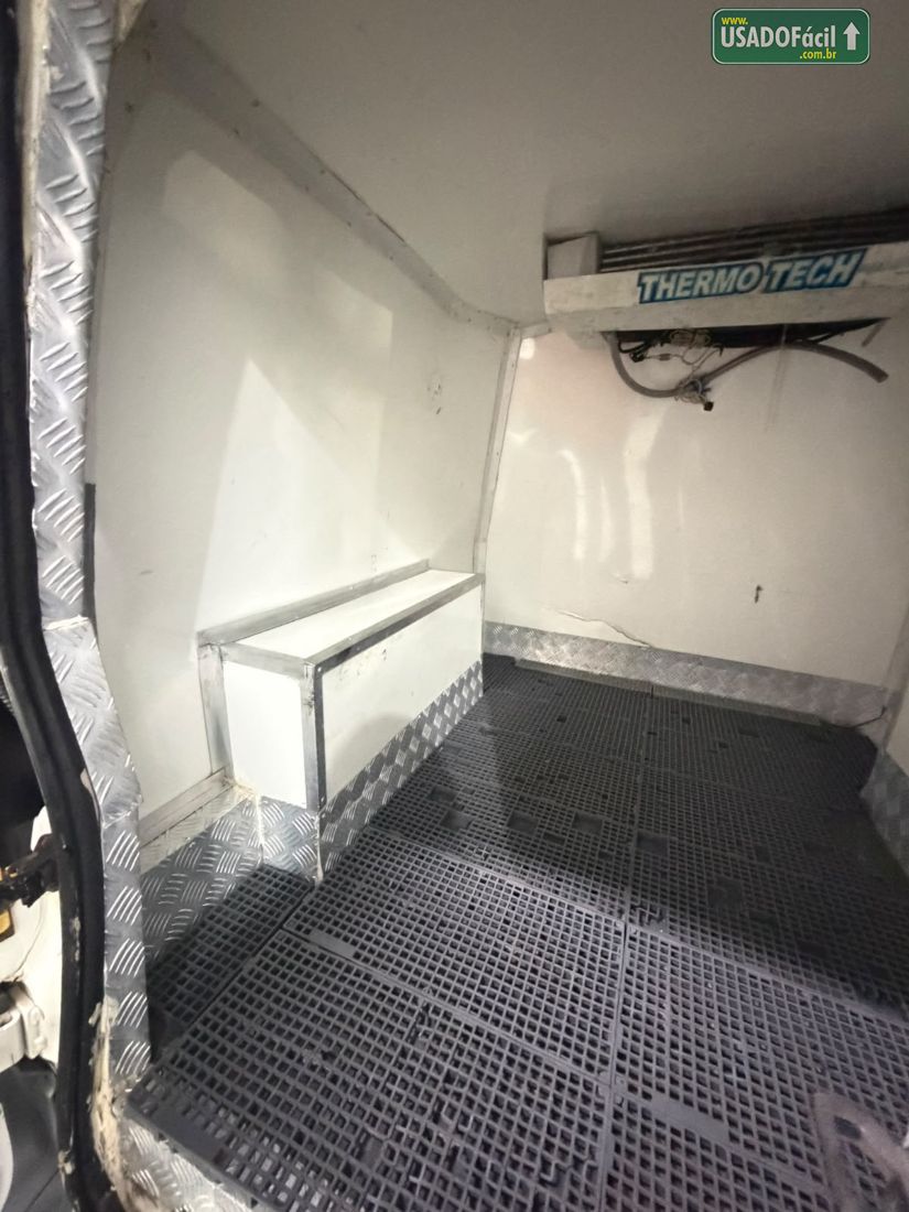 Fiat Fiorino Furgão Hard Working 1.4 Flex 2020/2020 — foto 8 de 9