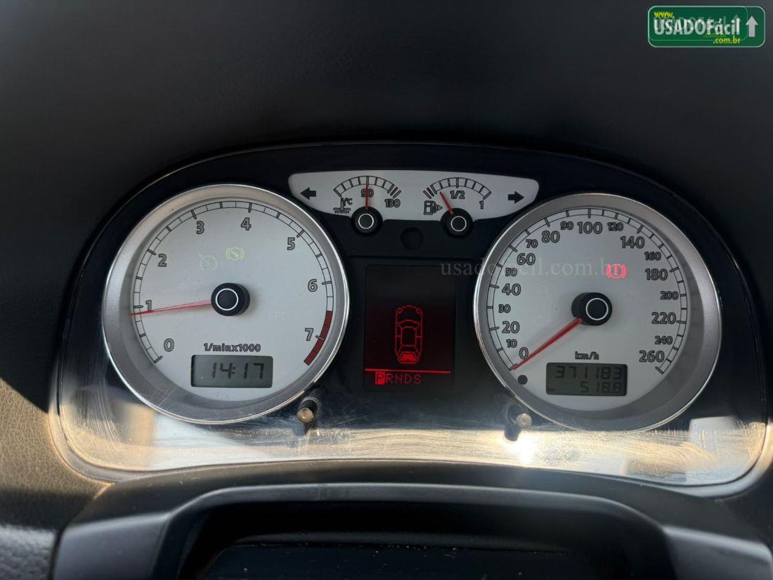 VOLKSWAGEN Golf Sportline 2.0 Mi Tiptronic Total Flex 2013/2013 — foto 13 de 15