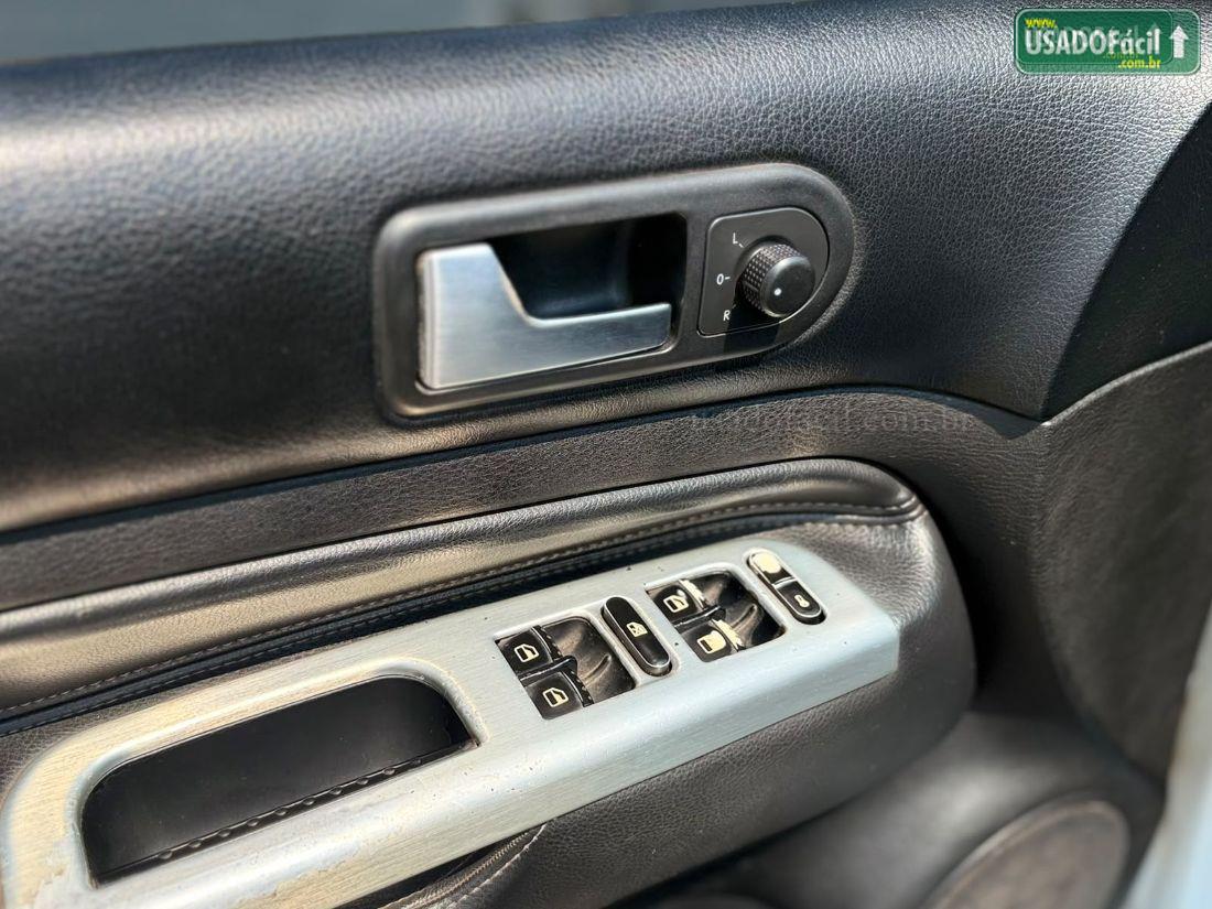 VOLKSWAGEN Golf Sportline 2.0 Mi Tiptronic Total Flex 2013/2013 — foto 7 de 15