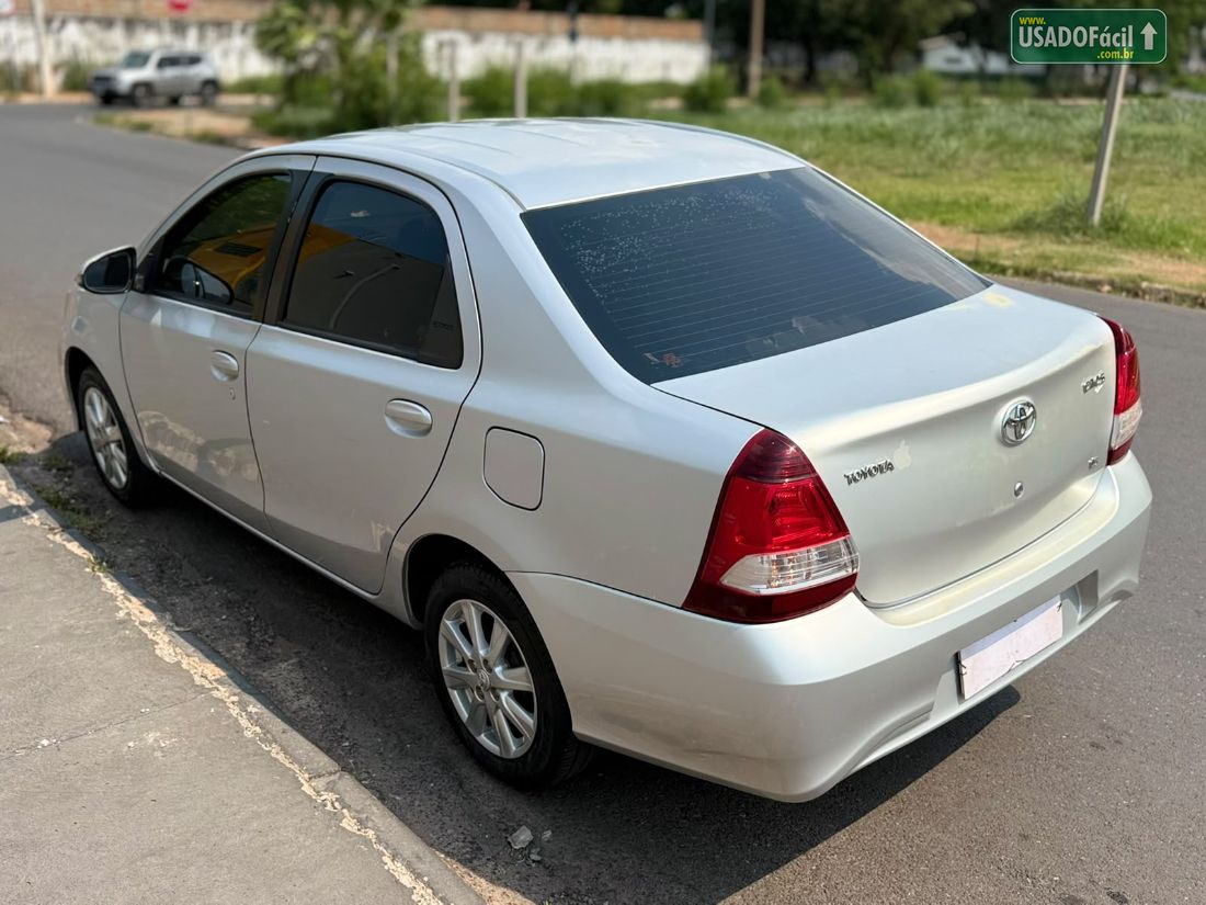 Toyota Etios Sedan X Plus 1.5 Mecânico Flex 2018/2019 — foto 4 de 14