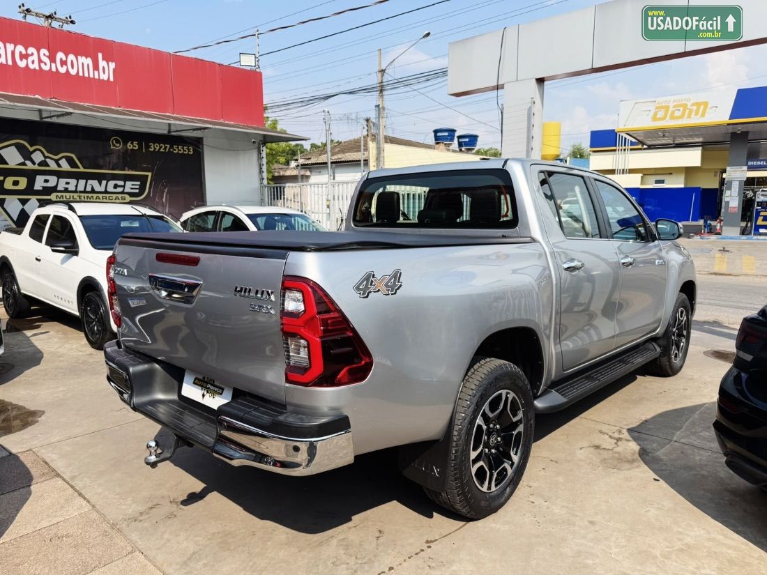 Toyota Hilux SRX CD 2.8 4x4 TDI Automático Diesel 2021/2022 — foto 6 de 10