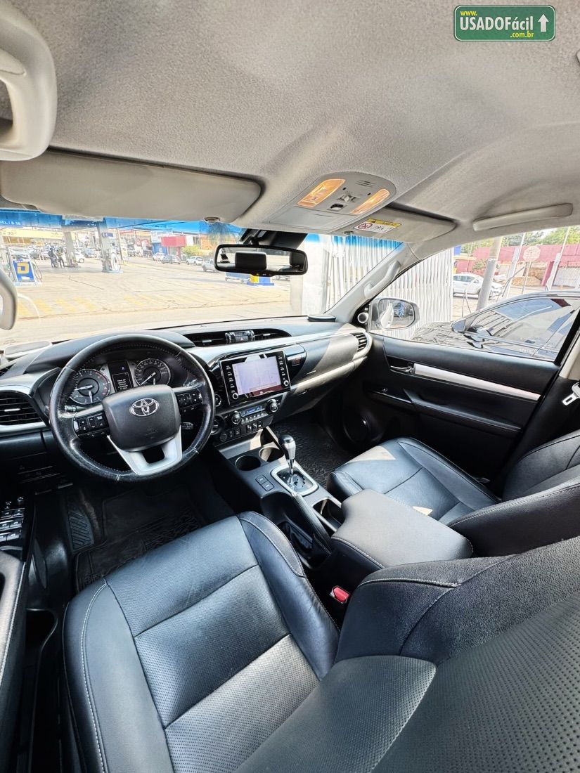Toyota Hilux SRX CD 2.8 4x4 TDI Automático Diesel 2021/2022 — foto 8 de 10