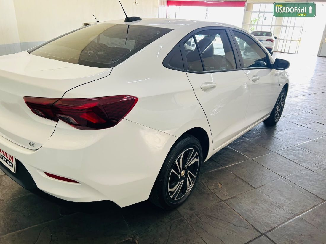 CHEVROLET/GM Onix Sedan Plus LT 1.0 Mecânico Flex 2023/2024 — foto 9 de 10