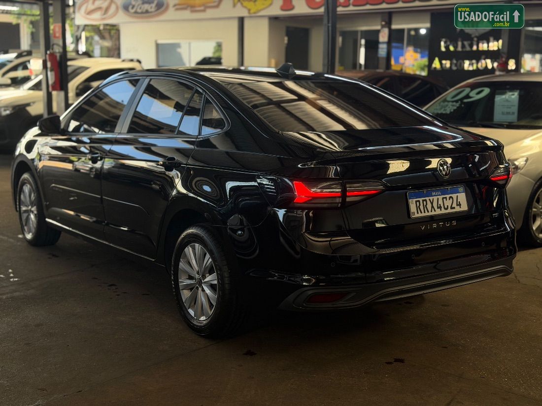 Volkswagen Virtus TSI 1.0 Mecânico Flex 2022/2023 — foto 3 de 7