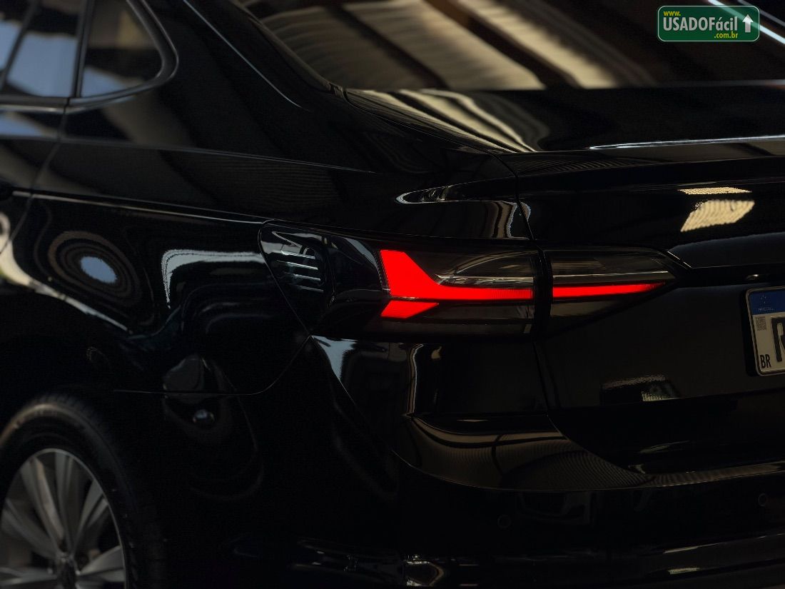 Volkswagen Virtus TSI 1.0 Mecânico Flex 2022/2023 — foto 4 de 7