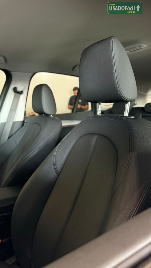BMW BMW X1 Sdrive 20i 2.0 Turbo 2020/2021 — foto 11 de 13
