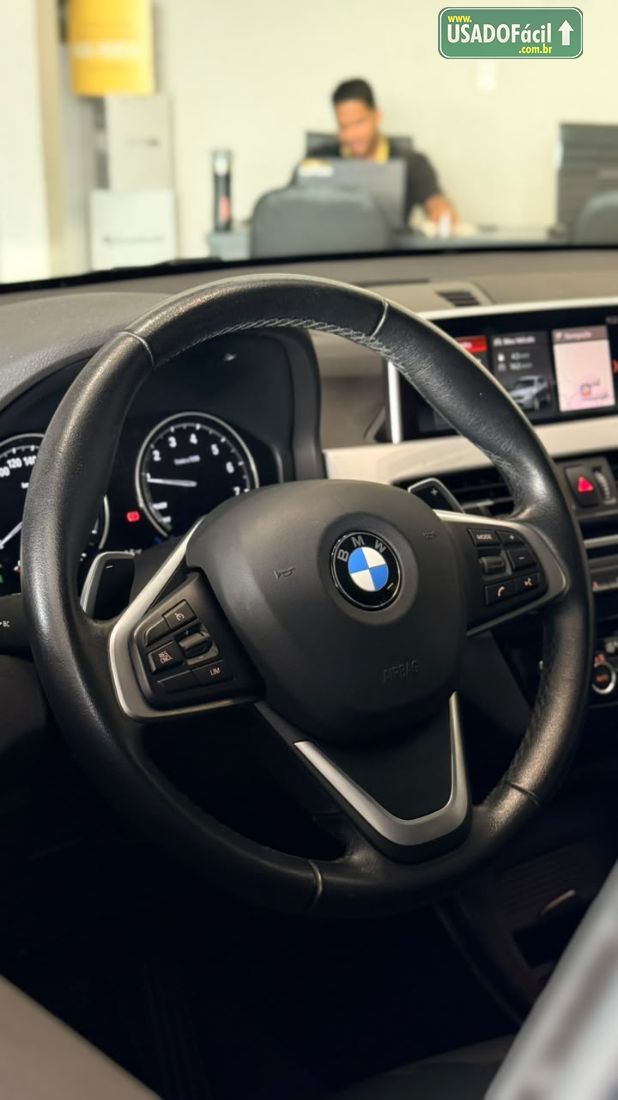 BMW BMW X1 Sdrive 20i 2.0 Turbo 2020/2021 — foto 7 de 13