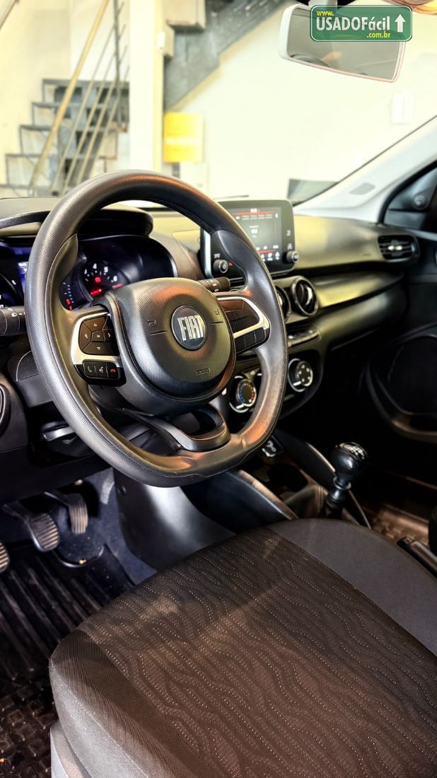Fiat Cronos Drive 1.3 Mecânico Flex 2020/2021 — foto 10 de 13