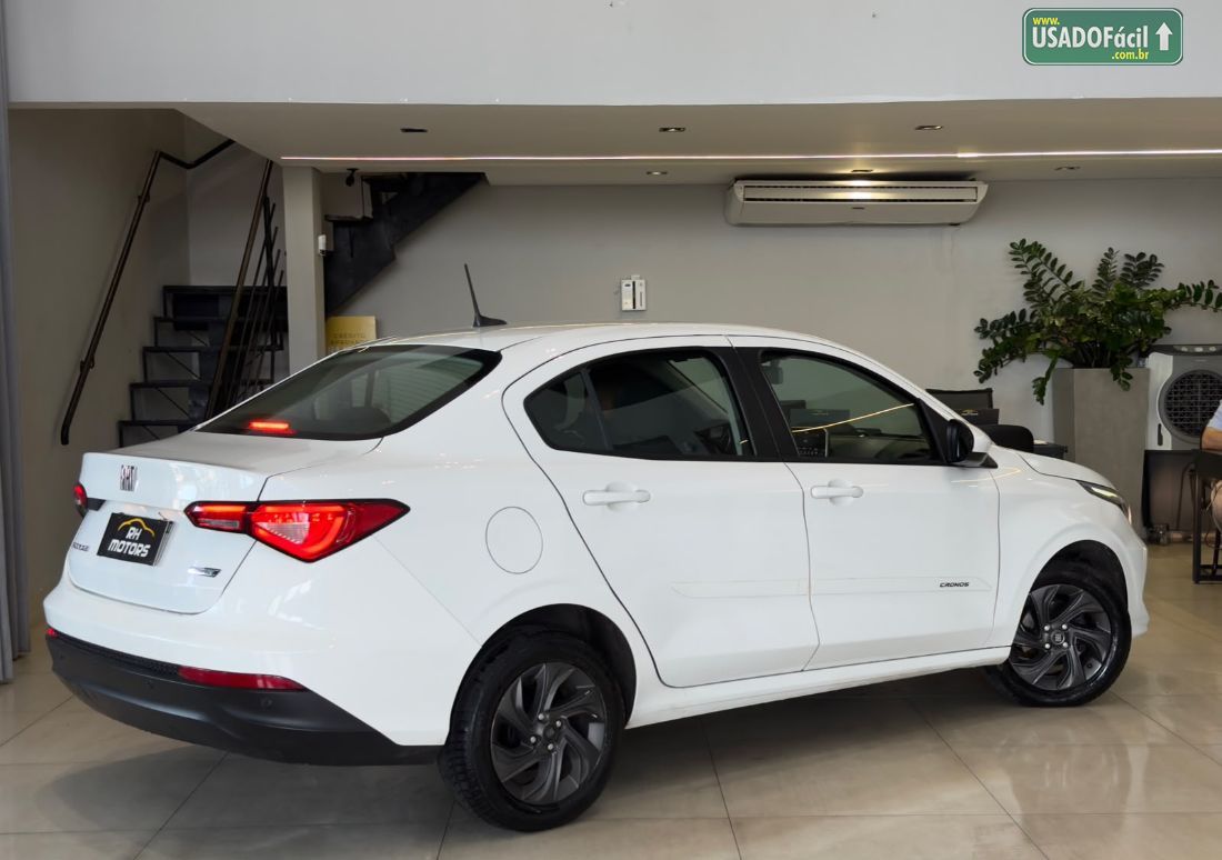 Fiat Cronos Drive 1.3 Mecânico Flex 2020/2021 — foto 4 de 13