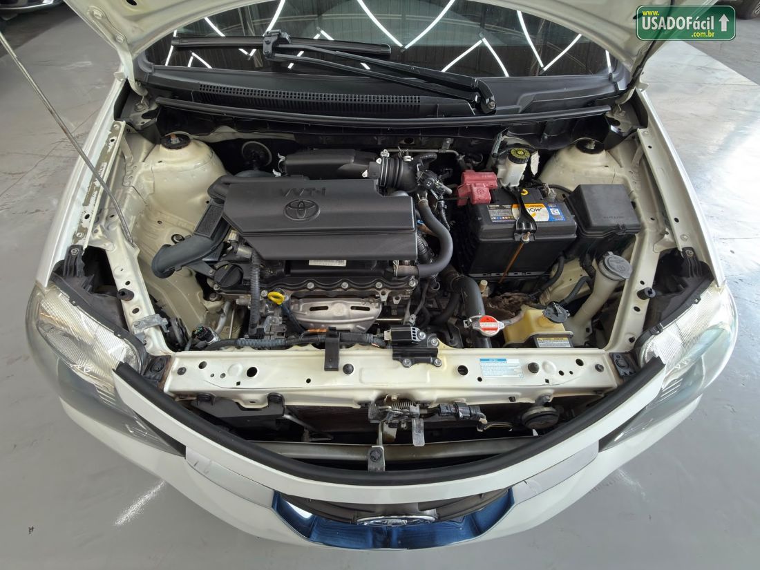 Toyota Etios Sedan Platinum 1.5 Automático Flex 2017/2018 — foto 19 de 21