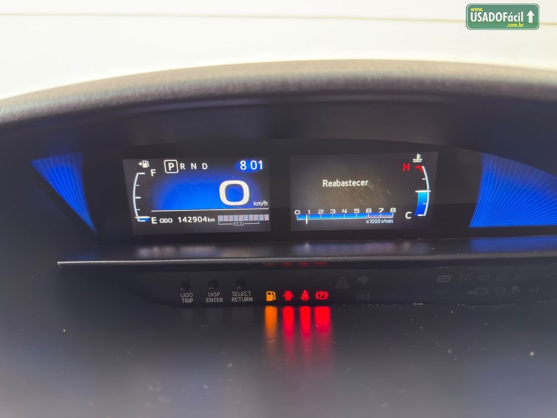 Toyota Etios Sedan Platinum 1.5 Automático Flex 2017/2018 — foto 9 de 21