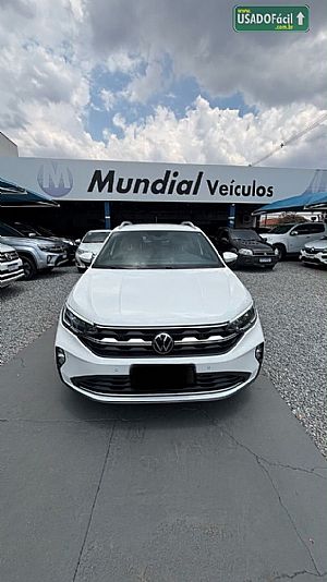 VOLKSWAGEN Nivus Highline 200 TSI Automático Flex