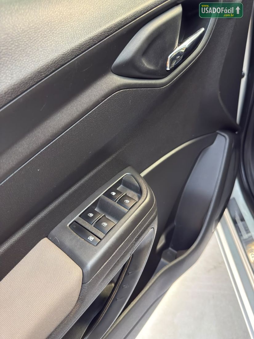 CHEVROLET/GM Prisma Sedan LTZ 1.4 FlexPower 2015/2015 — foto 7 de 19