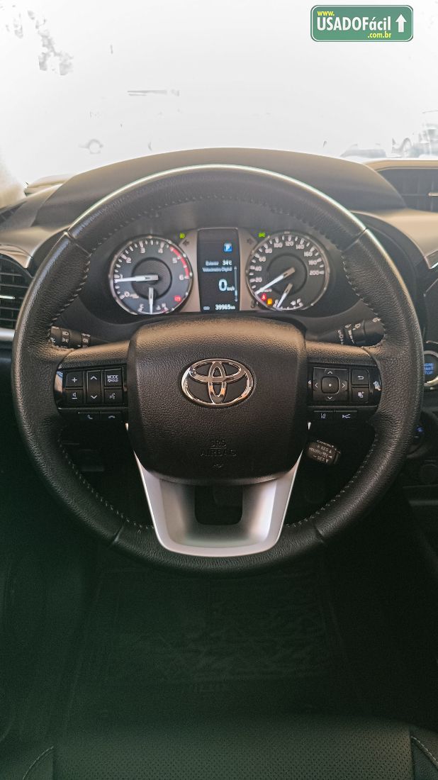 Toyota Hilux SRX CD 2.8 4x4 TDI Automático Diesel 2025/2025 — foto 16 de 22