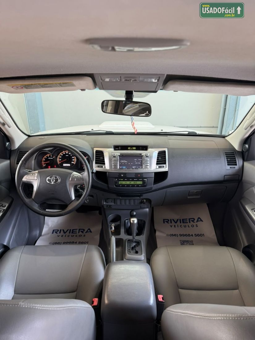 Toyota Hilux SRV CD D4-D 3.0 4x4 TDI Automático Diesel 2014/2015 — foto 7 de 12